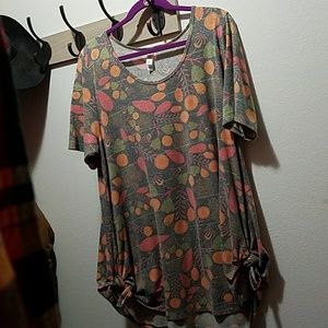 Lularoe 2xl perfect T!